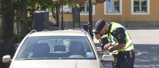 Bilister bötfälls på torget