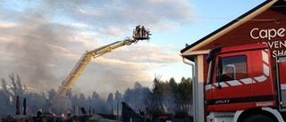 Stor brand på Cape East