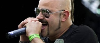 Sabaton byter ut medlemmar