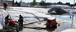 Gångtunnel översvämmades