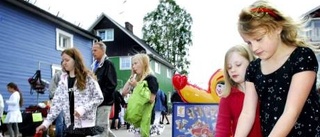 Folkfest på Laxgatan