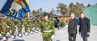 Försvarsministern är fåordig om satsningen på Gotland • Hultqvist (S): ”Jag ger inga siffror”