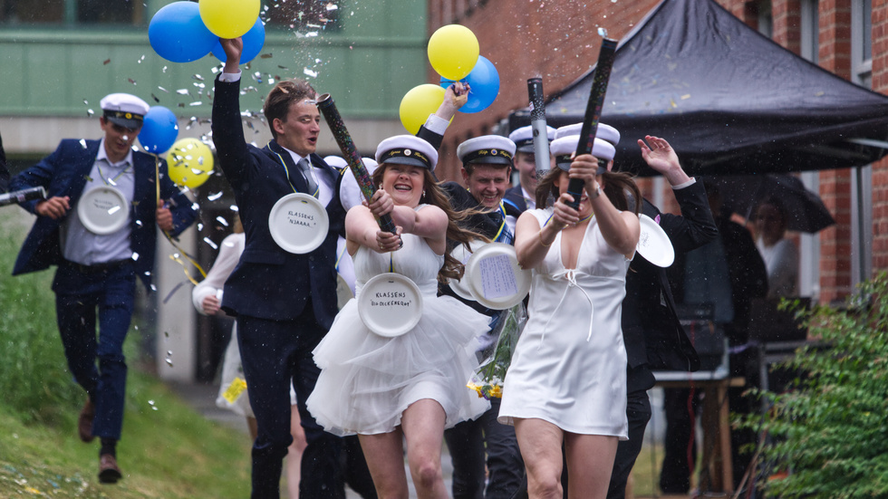 Studenten 2024 Platengymnasiet. Student. Studentfirande.