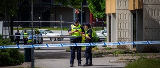 LIVE: Misstänkte dubbelmördaren häktad