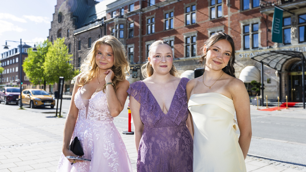 Greta Niska( t v), Alva Sahlin, Tilde Sjöholm.
