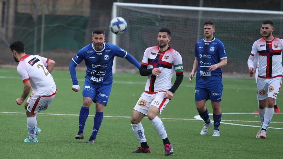 Gabi Morad missade två straffar, men var ändå en nyckelfigur när LSW tog sig vidare i Östgötacupen.