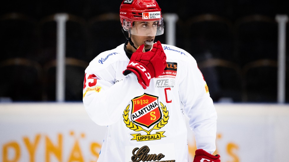 Kapten Karlström stannar i Almtuna.