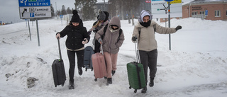 Snösmockan ger mer jobb – på gott och ont: "Här är jättekallt!"