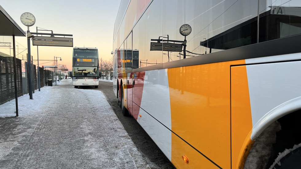 Östgötatrafiken gör några förändringar i sin tidtabell. De nya tiderna gäller från söndag 15 december. 