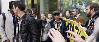 Greta Thunberg i rätten efter oljeprotest