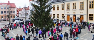 Julen dansades ut på torget