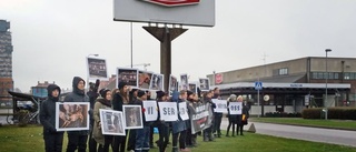 Lugn slaktprotest i Tornby