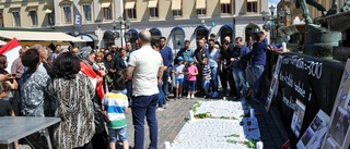 Manifestation för offren i Bagdad