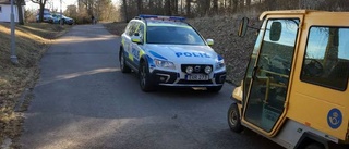 Följde efter brevbäraren och stal postbilen