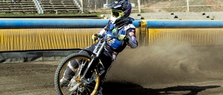 Kyla stoppar inte speedway