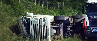 Mjölkbil blockerade trafik