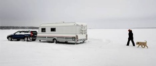 Husvagnscampare trotsade snöyran i skärgården