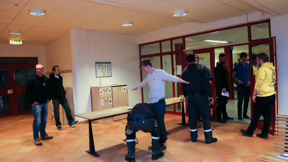 Säkerhetspådrag i samband med föreläsningen med Lars Vilks på Linköpings universitet.