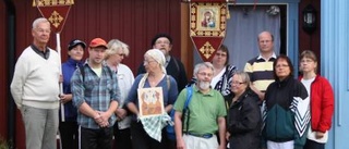 Fem mils pilgrimsvandring i hoppet om en ny Särkilax kyrka