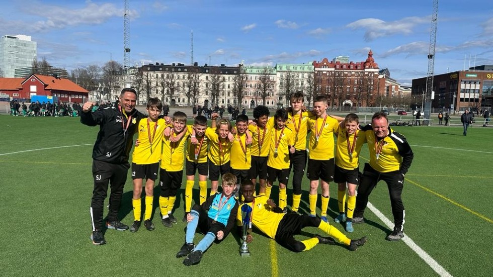 Östria Lambohovs cupsegrande lag på Heden i Göteborg.