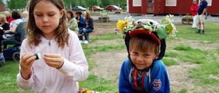 Midsommarfirande för stora som små