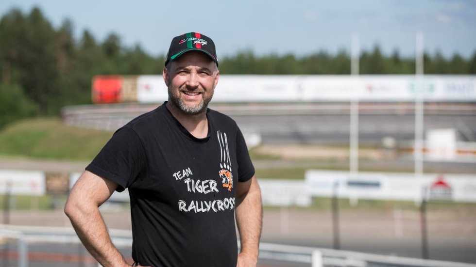 Tillbaka igen. Fredrik Tiger kommer att köra Norrlandsveckans premiärtävling i Kalix på söndag. 