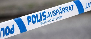 Polisen slog sönder dörr – tvingas betala