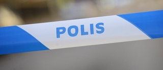 Bombhotade skolan håller stängt