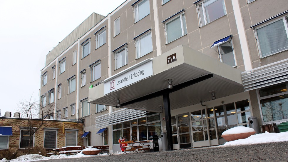 Vänsterpartieti vill att Lasarettet i Enköping ska förbli en självständig enhet med en egen chef, skriver Neil Ormerod.