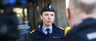 Massiv kritik mot polisledning efter upploppen – Polischefen: Inte ett misslyckande att lämna Skäggetorp