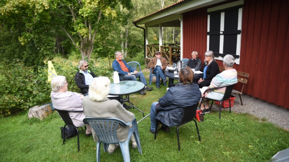 Kommunalrådet Ulrika Jeansson (S) och oppositionsrådet Inge Jacobsson (M) träffade på onsdagen kommunens pensionärsföreningar vid Lunddalen.
