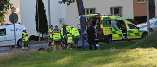 Person på elsparkcykel påkörd av bilist – två förda till sjukhus