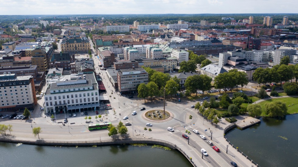 Kulturmilöprogrammet kommer innebära starka restriktioner utöver gällande bestämmelser i detaljplaner, skriver singaturen "Fastighetsägare".