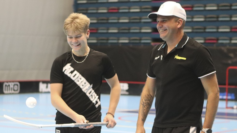 Kari Koskinen, till höger, är nöjd med sina nyförvärv.