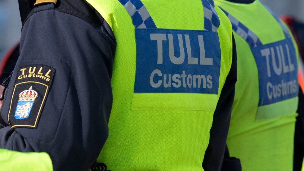 Tulltjänstemän i Trelleborg fattade intresse för en lastbil som påstods innehålla 770 kilo paprika och en pall med rödvin. I lasten hittades 180 kilo cannabis. Arkivbild.