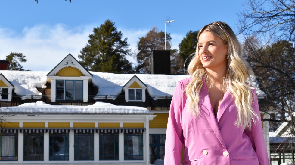 Edelviksstudenten och Paradise Hotel-deltagaren Moa Lindgren är arg och besviken på produktionens agerande.