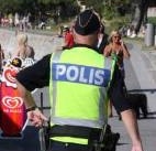 Många unga togs om hand av polis