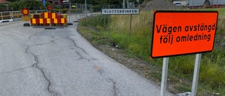 Vältrafikerad gata stängs av   