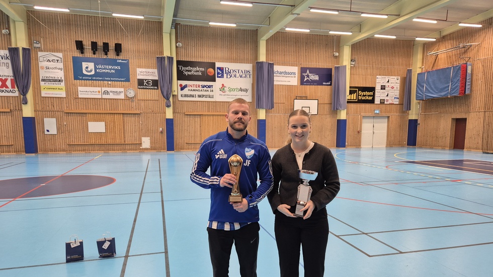 Kommunens bästa spelare 2024: Jonathan Fält-Öhr och Alma Salomonsson.