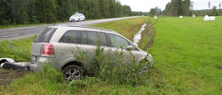 Bil med körförbud kraschade i Luleå