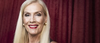 Gunilla Persson kvar på sjukhus