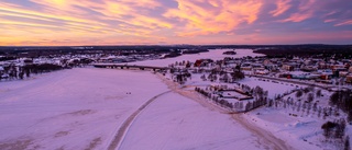 Kalix sneglade på Luleå • Nu är årets isbana öppnad • Kräver sitt jobb: "Vi har fått slita som djur för att få till det"