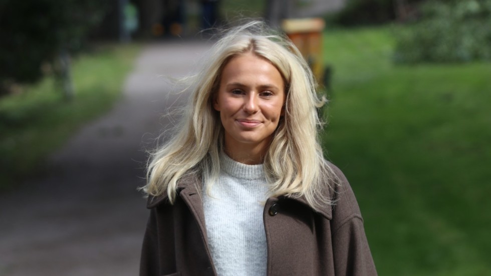 "Jag är inte rädd alls. Jag går in hårdare än motståndarna även om de är tyngre", säger Elsa Burvall. 