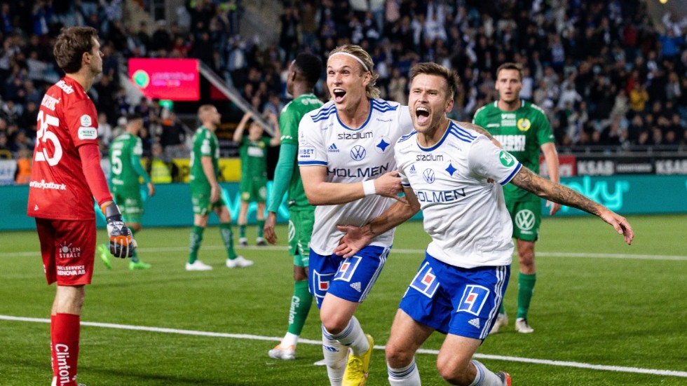 IFK:s Arnor Sigurdsson och Arnor Traustason jublar. 