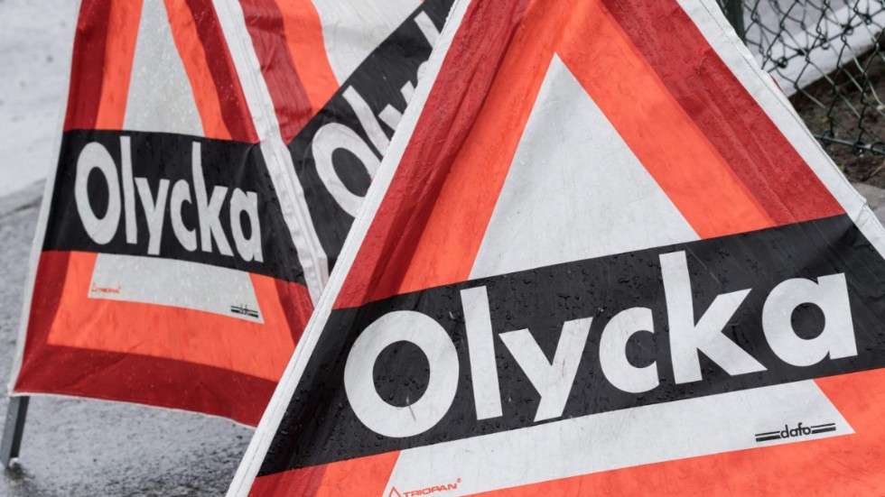 Vid olyckan skadades en man som bland annat fick en hjärnskakning.