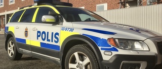 Han anklagas för upprepade brott mot kvinna: Hot, våld och hemfridsbrott