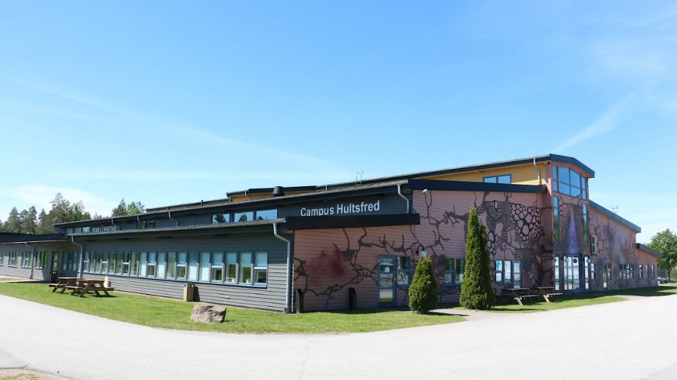 Rekordmånga ska ha tagit gymnasieexamen på Hultsfreds Lärcenter. 