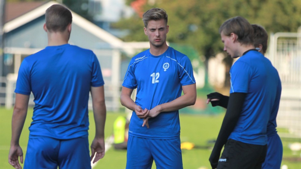 Anders Eriksson har kvalat upp lag i Norge och i Australien. Nästa uppdrag är att ta ÅFF upp i ettan. Vi sänder matchen mot Boden på lördag, 13.55.