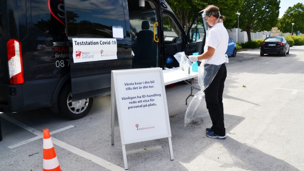 Att Gotland låg i topp med flest covid-19 fall per 100 000 invånare vecka 32 är missvisande då flera av de som testats positivt är folkbokförda på annan ort, menar smittskyddsläkare Sven Montelius.