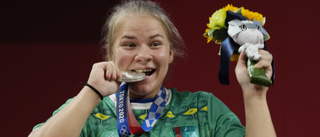 Historisk OS-medaljör fick lägenhet och bil